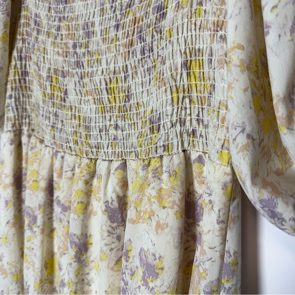 Gilli Floral Puff Sleeve Off Shoulder Smocked Dress Size L - Picture 4 of 7